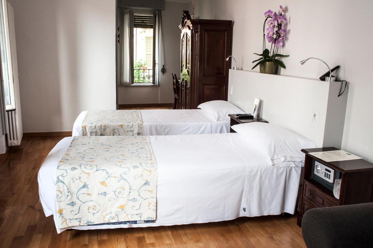 Albergo Bologna 바레세 외부 사진