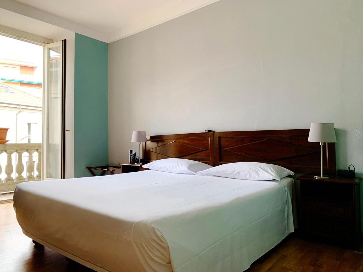 Albergo Bologna 바레세 외부 사진