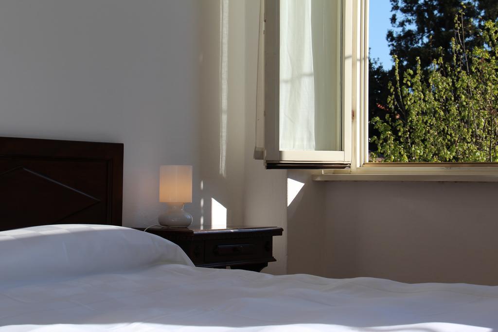 Albergo Bologna 바레세 객실 사진