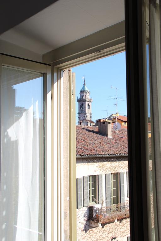 Albergo Bologna 바레세 객실 사진
