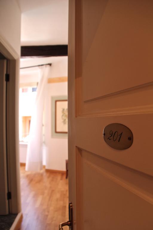 Albergo Bologna 바레세 객실 사진