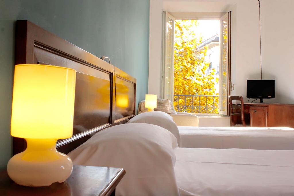 Albergo Bologna 바레세 객실 사진
