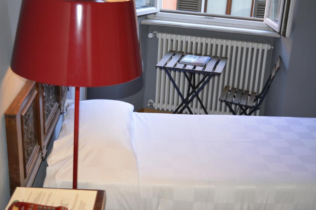 Albergo Bologna 바레세 외부 사진