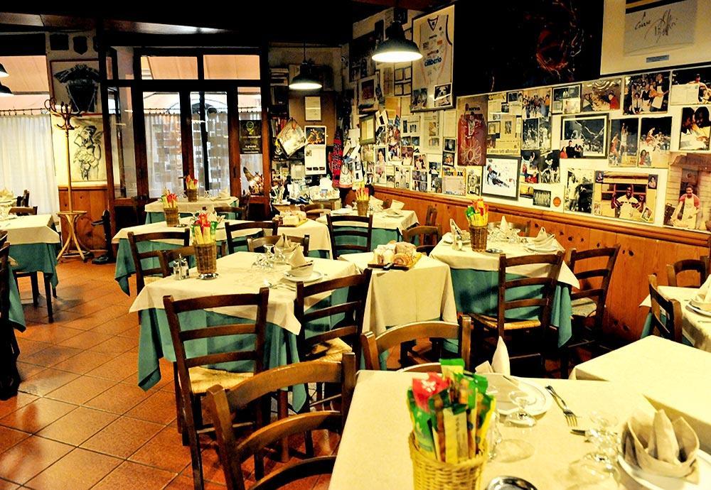 Albergo Bologna 바레세 외부 사진