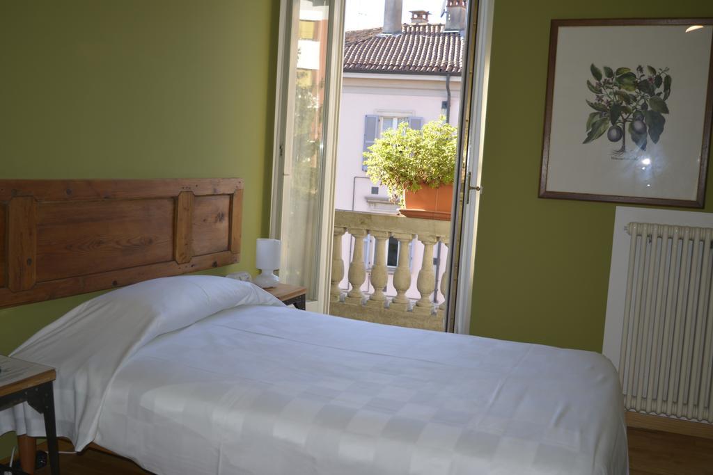 Albergo Bologna 바레세 외부 사진