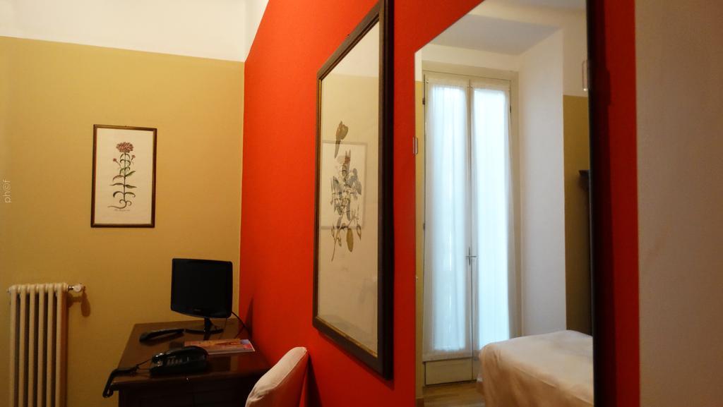 Albergo Bologna 바레세 외부 사진